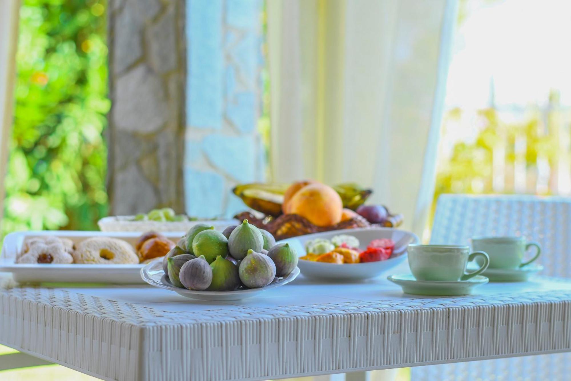 Domu Virginia Bed & Breakfast Castiadas Exterior foto
